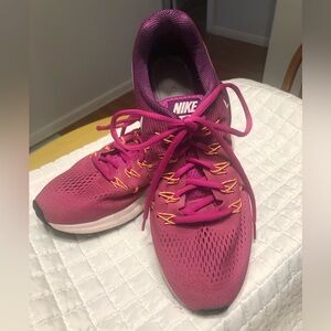 Women’s Nike size 10.5 athletic shoes